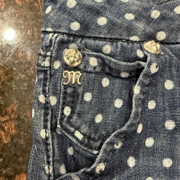 Miss Me Polka Dot Denim Shorts - Picture 4 of 7